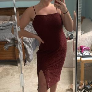 Bodycon Midi slit lace dress